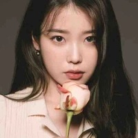 IU - chị cô 