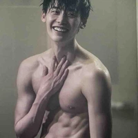 Lee jong suk - anh rễ cô