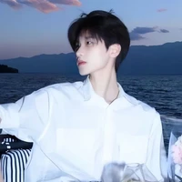 Lục Phong _ trợ lý na9