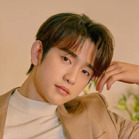 Park JinYoung [ Cậu ]