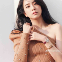 Kim jisoo”cô”