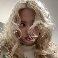 Rosé(Park Chaeyoung)