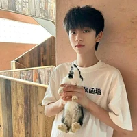 Trương Hàm Thụy