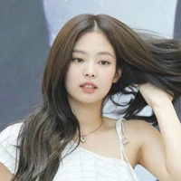 Jennie ( papa cậu )