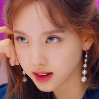 Nayeon ( papa các anh )