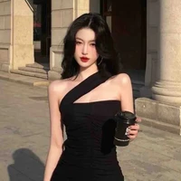 trương minh ngọc ( nữ 9) vk của khang