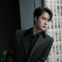 Vương Nhất Bác - anh VNT