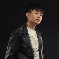Trần Tiến [Ricky Star]