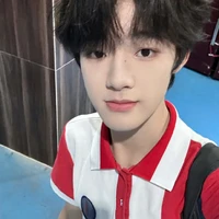 Uông Tuấn Hy_hắn