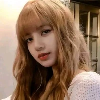 LaLisa Manoban [cô]
