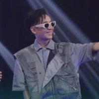 Nguyễn Thanh Tuấn / Justa Tee
