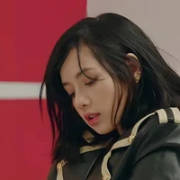 lalisa (nhân cách 2)