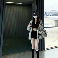 Khương Nhiễm ( quản lí )