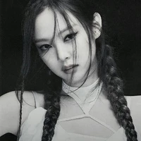 Kim Jennie_Em_