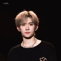 Dịch Dương Thiên Tỉ