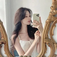 nguyệt nhi ( bạn thân Mai )