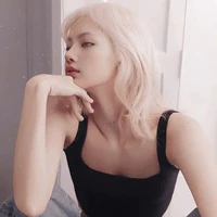 LalisaManobal (cô)