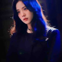 Kim jisoo”cô”