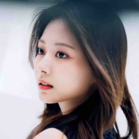 Tzuyu”chị”