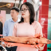 Thu Hà