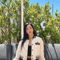 Jisoo - Y