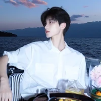 Nguyên Khánh Sư Tử( Leo_trecon)