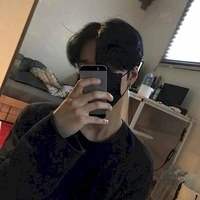 Lưu Minh Tú /anh họ na9/