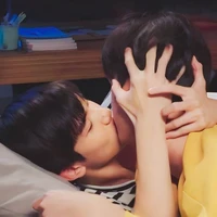 Lovee đan len👽 ( tác giả )