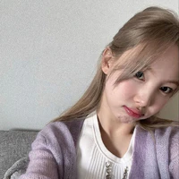 Im Nayeon