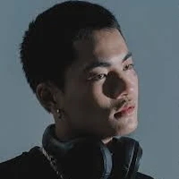 mike khum nghien