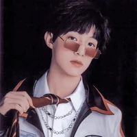 Trương Trạch Vũ _ Hắn