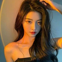 Hoàng Lan Âm (Emma, Ela)