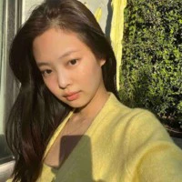 Kim Jennie ( em)