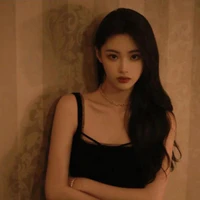 Ngạn Bạch Thiên Bình