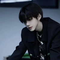 Lăng Thần Ma Kết