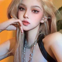 Linh Đan_ chị gái của anh