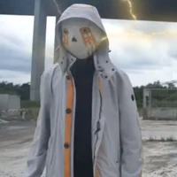 707