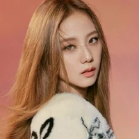 Jisoo - Chị