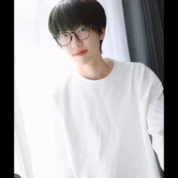 Diêu Dục Thần (anh 10)