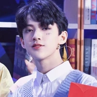 Trần Thiên Nhuận (anh 8)