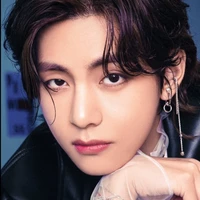 Kim Taehyung - V