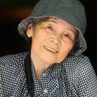 Bác Nhung (Mẹ Lan Kim)