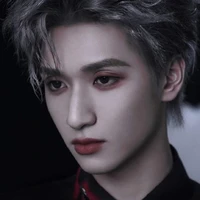 Nghiêm Hạo Tường /hắn