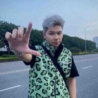 Strange H_Hiếu