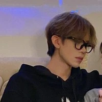 Bạch Đình Phong(Bạn na9/ny Trúc)