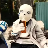 Alpha Sans [lúc nhỏ]