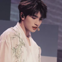 Nghiêm Hạo Tường
