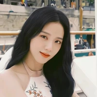 Kim Jisoo (chị)