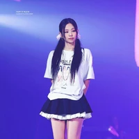 Kim Jennie (em)