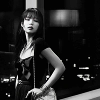 Jennie Kim [ Chị ]